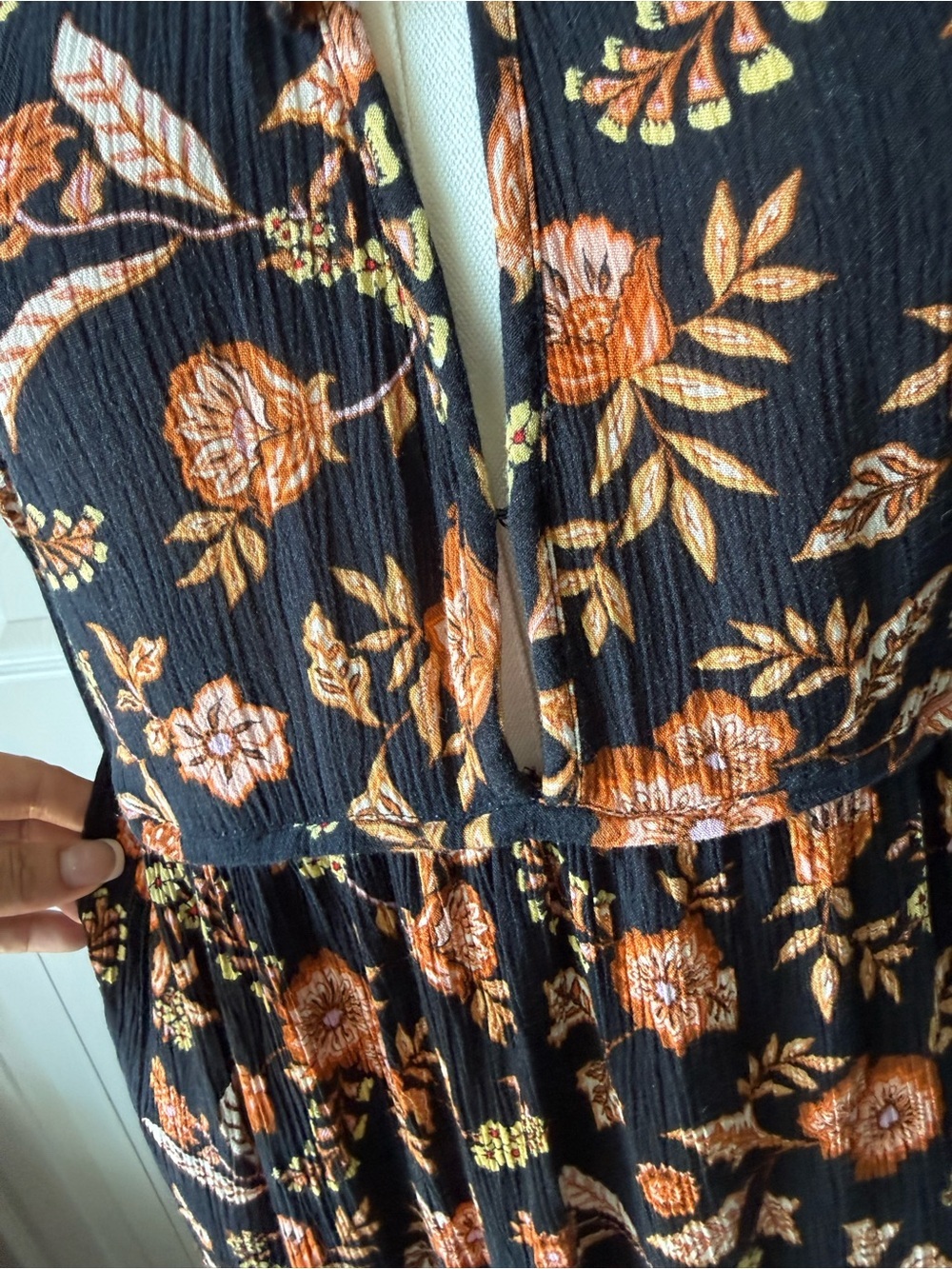 Billabong Floral Boho Mini Dress L Long Sleeve Tie Neck w/ keyhole Empire Waist - Picture 3 of 13